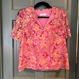 Women’s floral short sleeve blouse